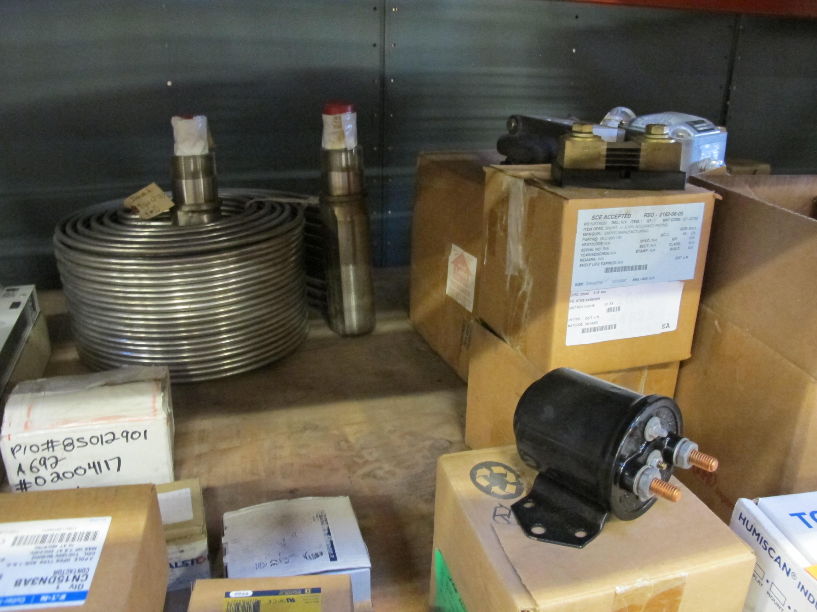 LOT TO INCLUDE GENERAL EASTERN, INGERSOLL RAND, CUTLER-HAMMER, SQUARE-D, ABS: THERMAL OVERLOAD RELAYS, LEVEL SWITCHES, 50-225A SENSORS, SUPPRESSION MODULES, CONTACTORS, (1) COIL, HEAT EXCHANGER KIND. HELIFLOW BUNDLE, #20 6C-20S TUBES WELDED TO MANIFOLDS, (1) SWITCH, VIBRATION KIND, MAGNETIC ACTION, BASE MOUNT. SET PT 0.2"-2"/SECOND, WITH 1.5 SECOND TIME DELAY RELAY, INDUSTRIAL HUMIDITY TRANSMITTER, ACCURACY RATING SHUNT, RELAY COMPRESSOR. LOADING & HANDLING FEE $15-4545